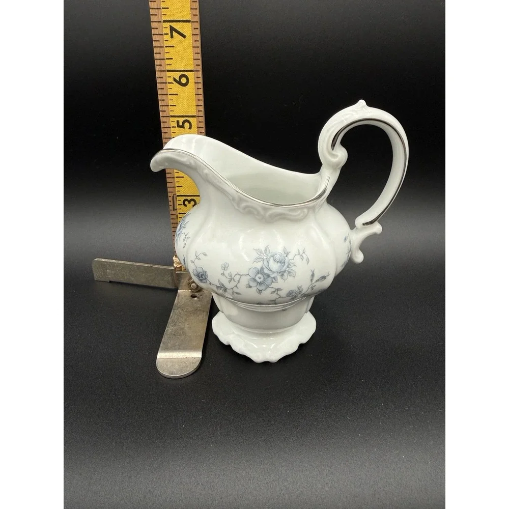 Johann Haviland Blue Garland Fine Porcelain 4.75